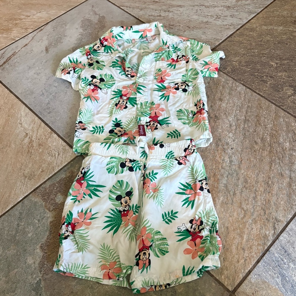 Disney Mickey & Minnie Mouse 2 piece Hawaiian print button up shirt & short 4t